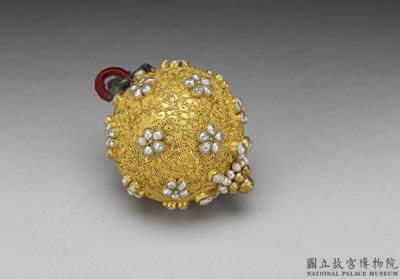 图片[2]-Gold overlay button inlaid with seed pearls, Qing dynasty, 18th-19th c., work of the Muslim regions-China Archive